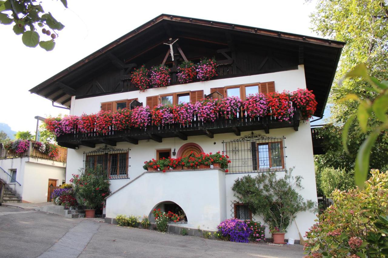 Moserhof Marlengo Exterior photo